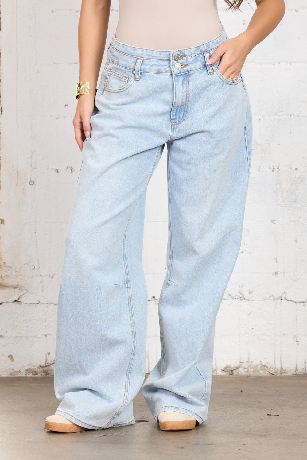 W279 Sundown Jeans - Light Wash