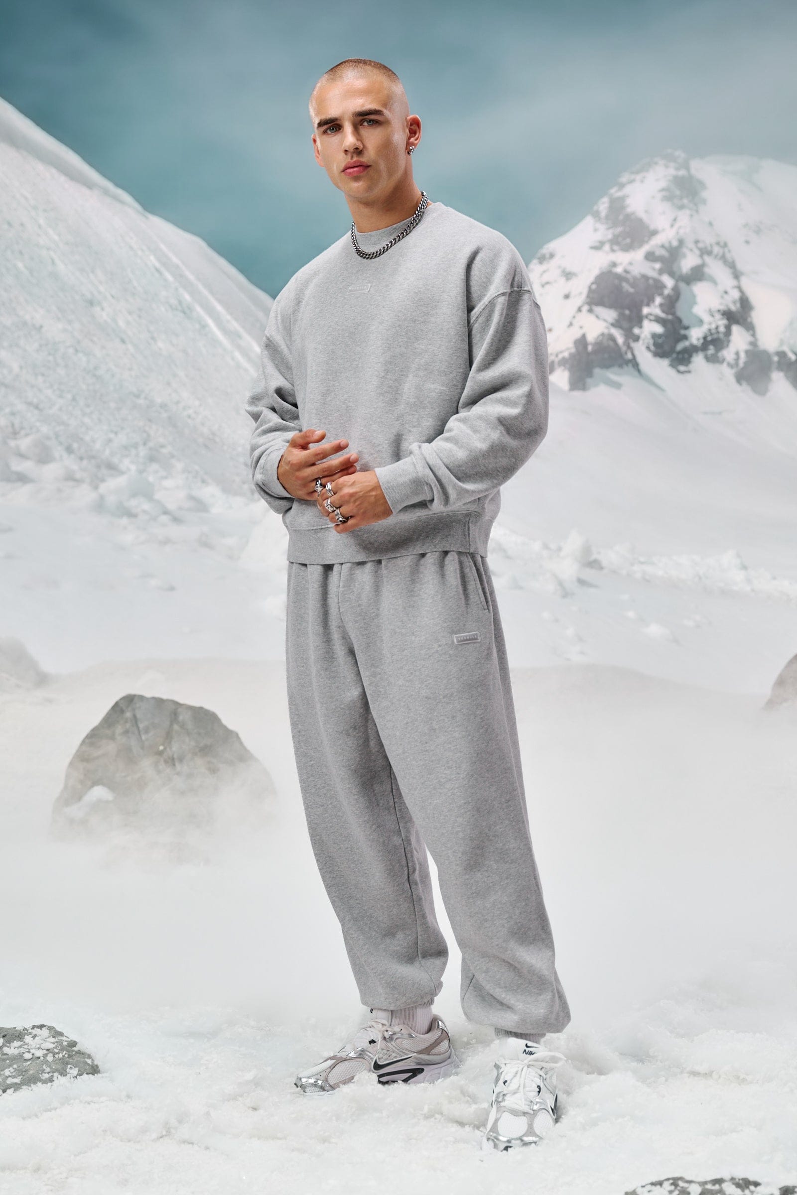 5056 - Comfy Collection - Crewneck - Heather Grey