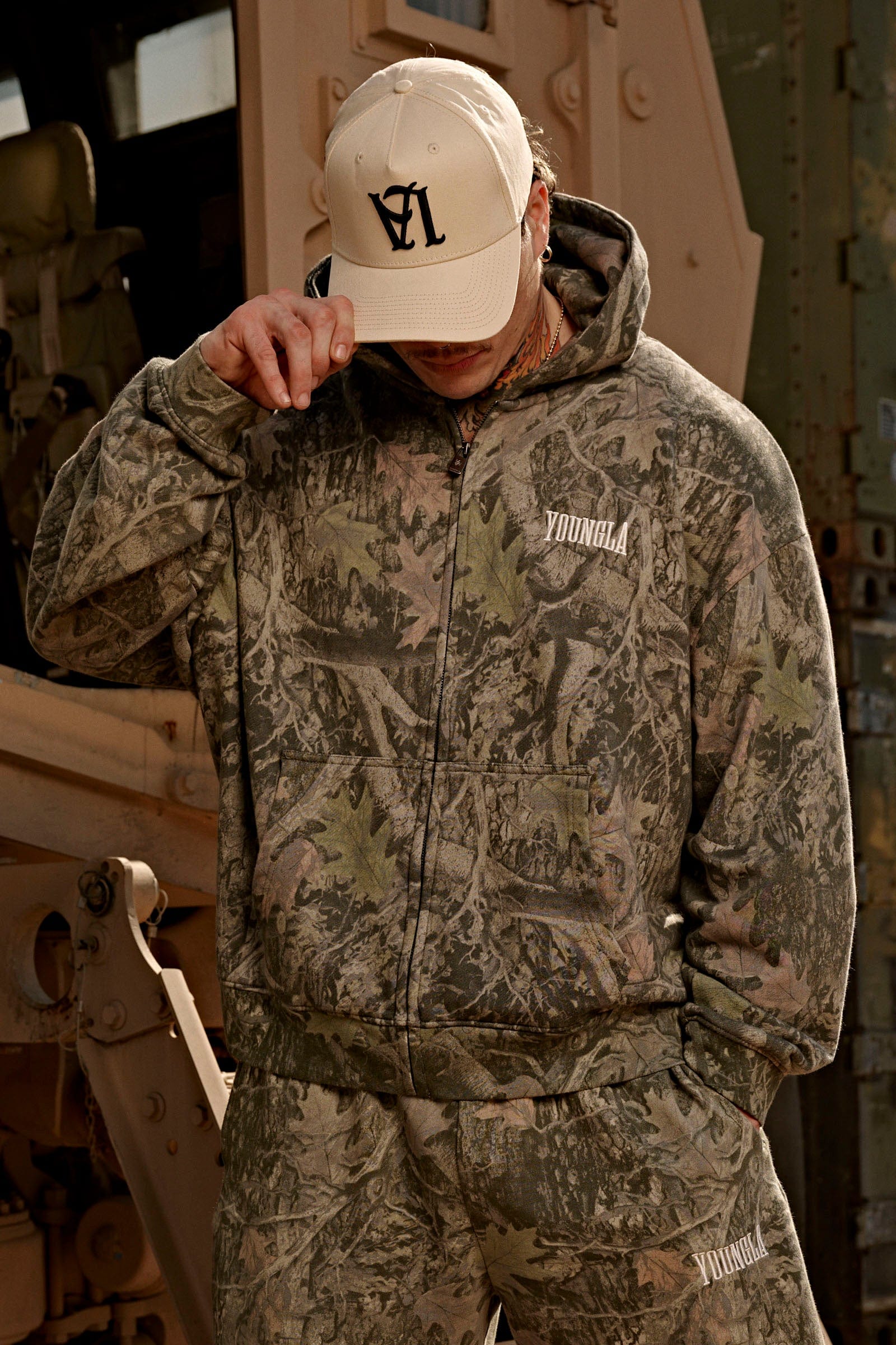 5062 - Heritage Zip-Up Hoodies