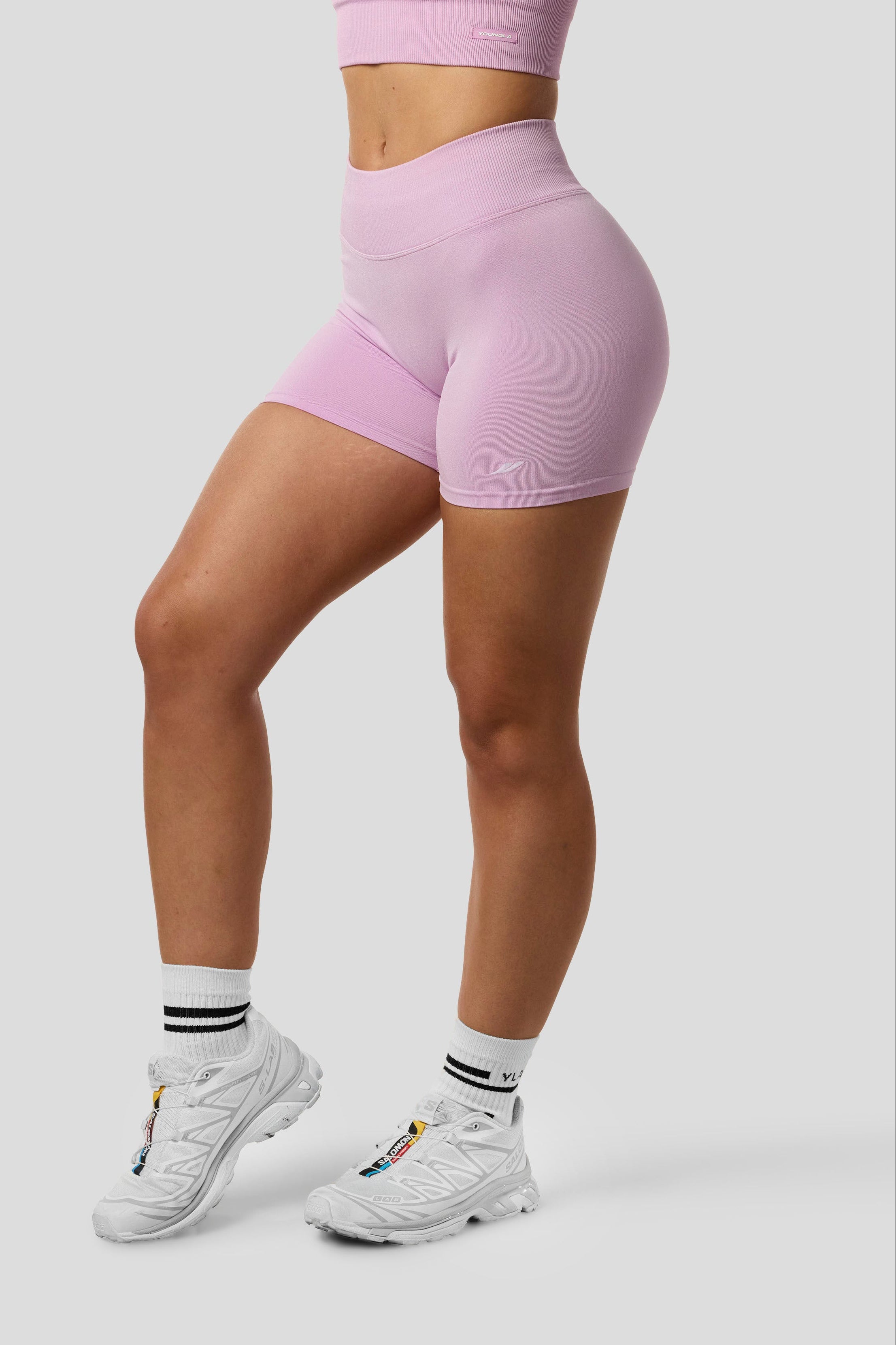 W1182 - Pulse Seamless Shorts - Pink