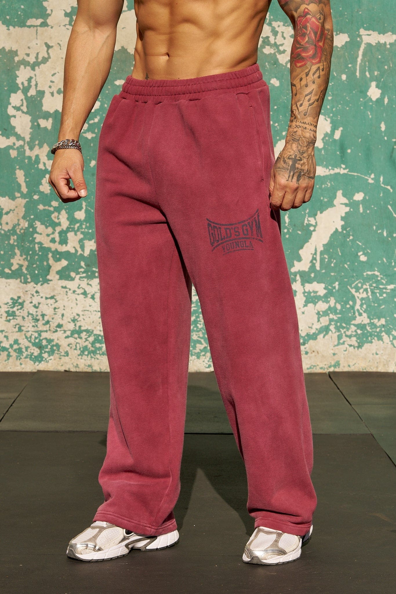 2052 - Gold's Iron Legacy Heritage Sweats - Burgundy